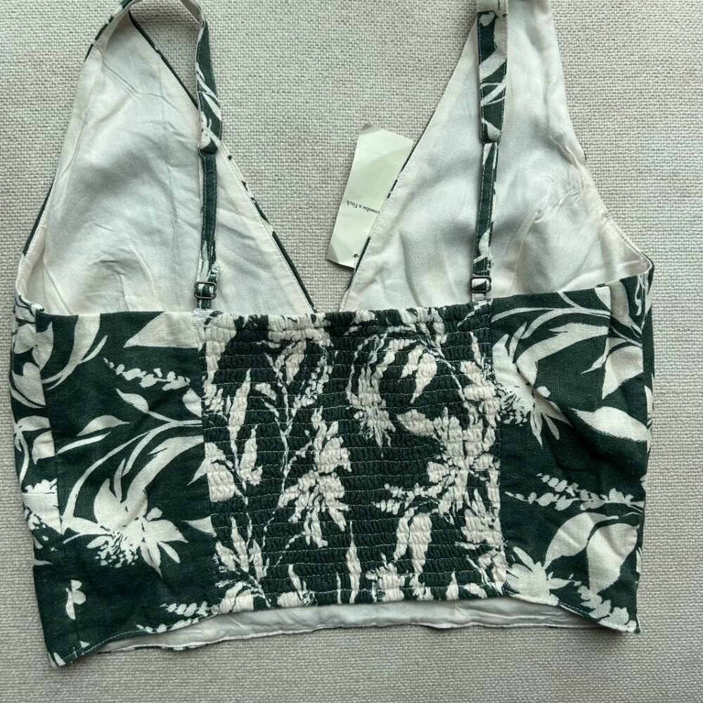 NWT Abercrombie Linen Blend Green Floral Tank Top Size Medium - Picture 3 of 6